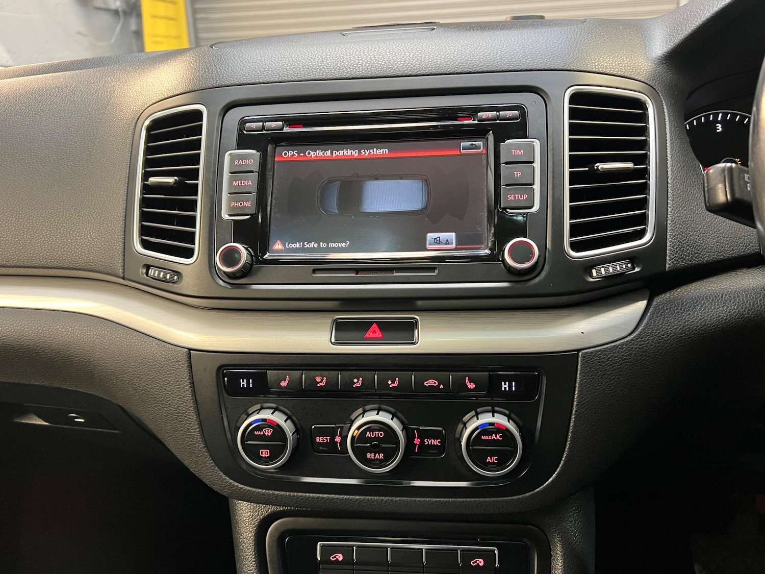 Used Volkswagen Sharan for sale - 78205327: Photo 24