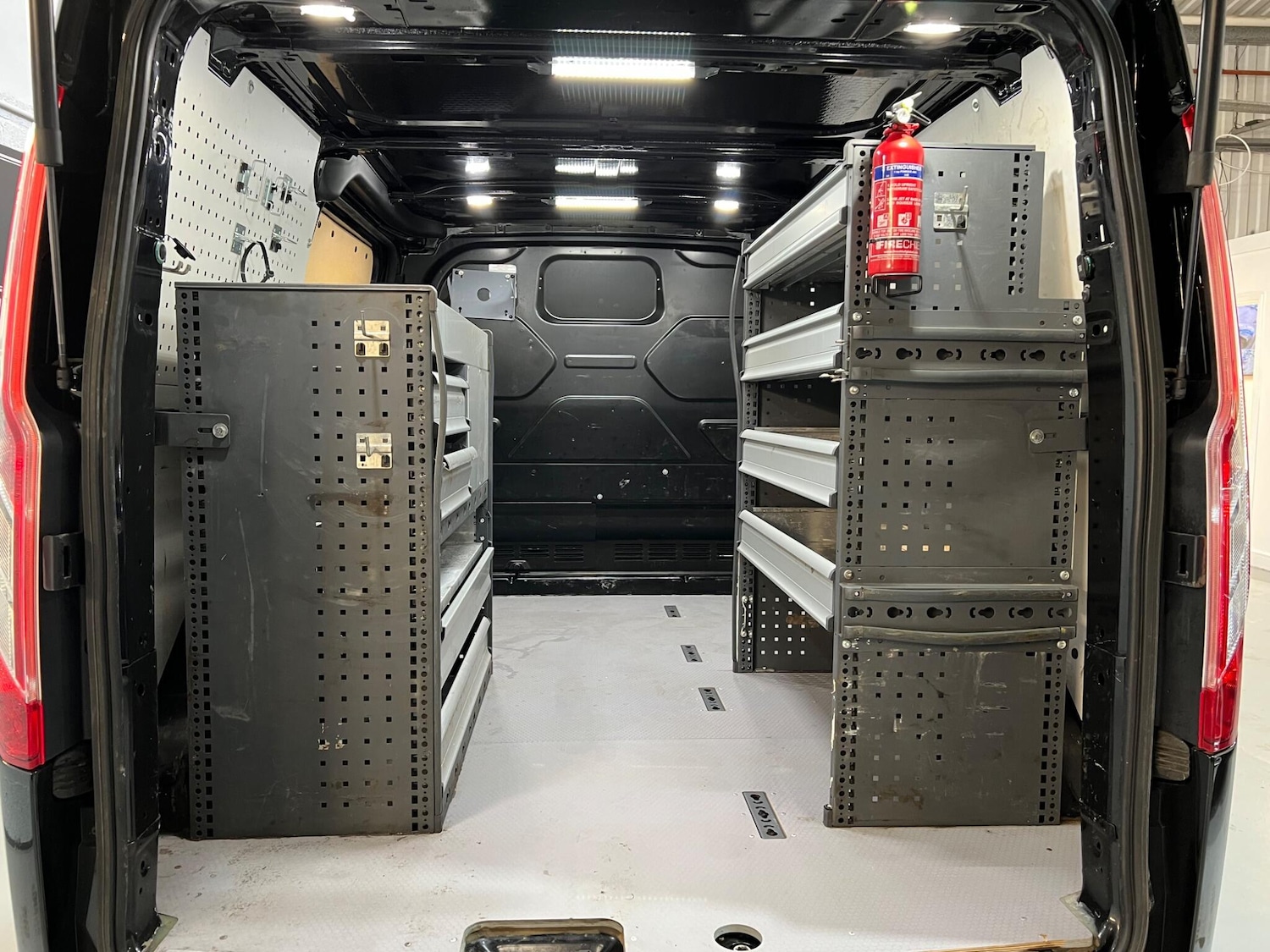 Used Ford Transit Custom 2022 for sale - 76440875: Photo 25