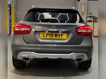 Used Mercedes-Benz GLA 2019 for sale - 78966017: Photo