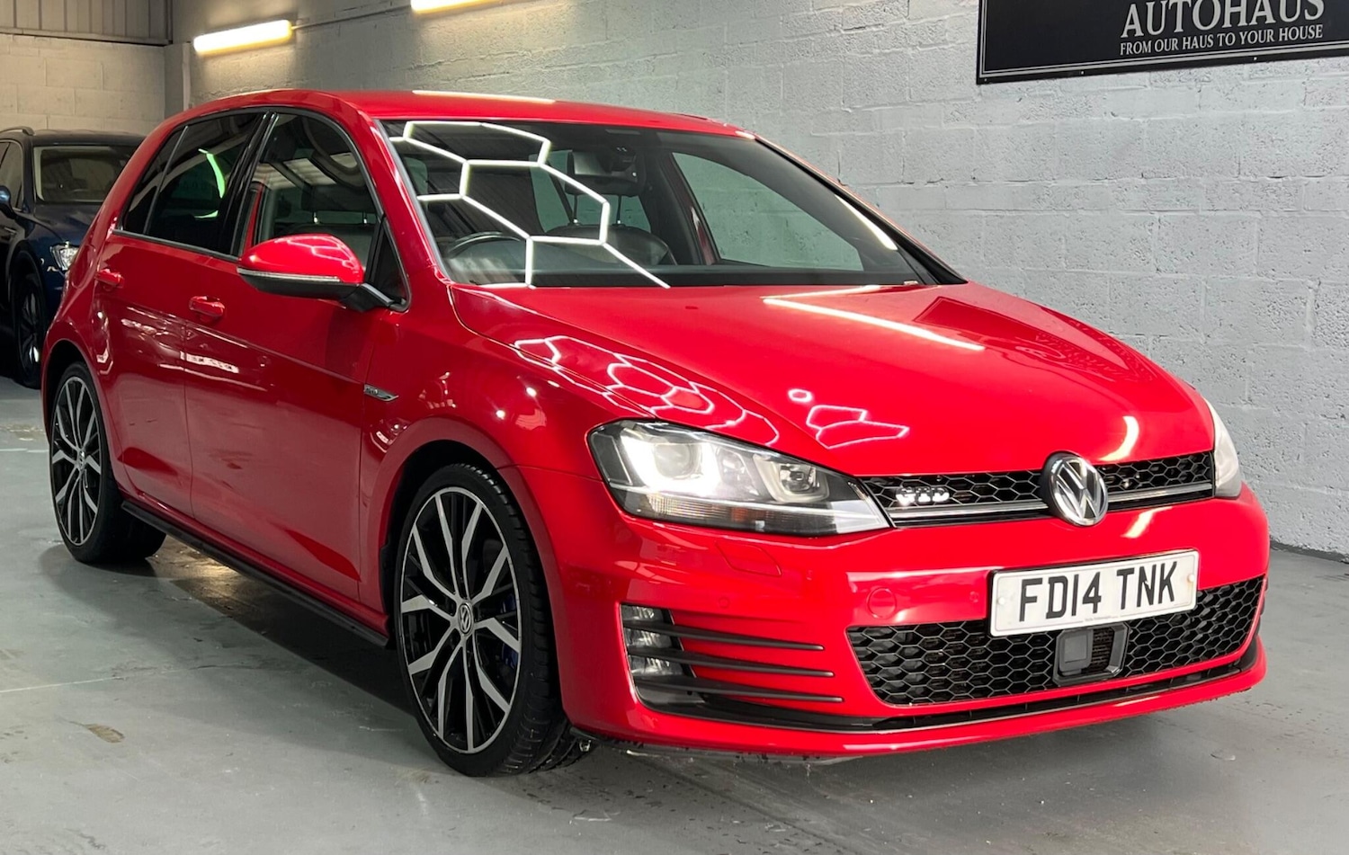 Used Volkswagen Golf 2014 for sale - 76850357: Photo 10