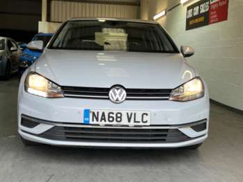 Used Volkswagen Golf 2018 for sale - 75089766: Photo