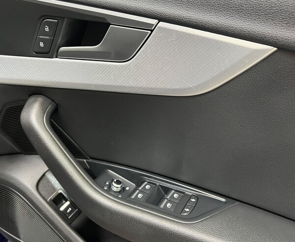 Used Audi A4 Avant 2019 for sale - 76041829: Photo 11