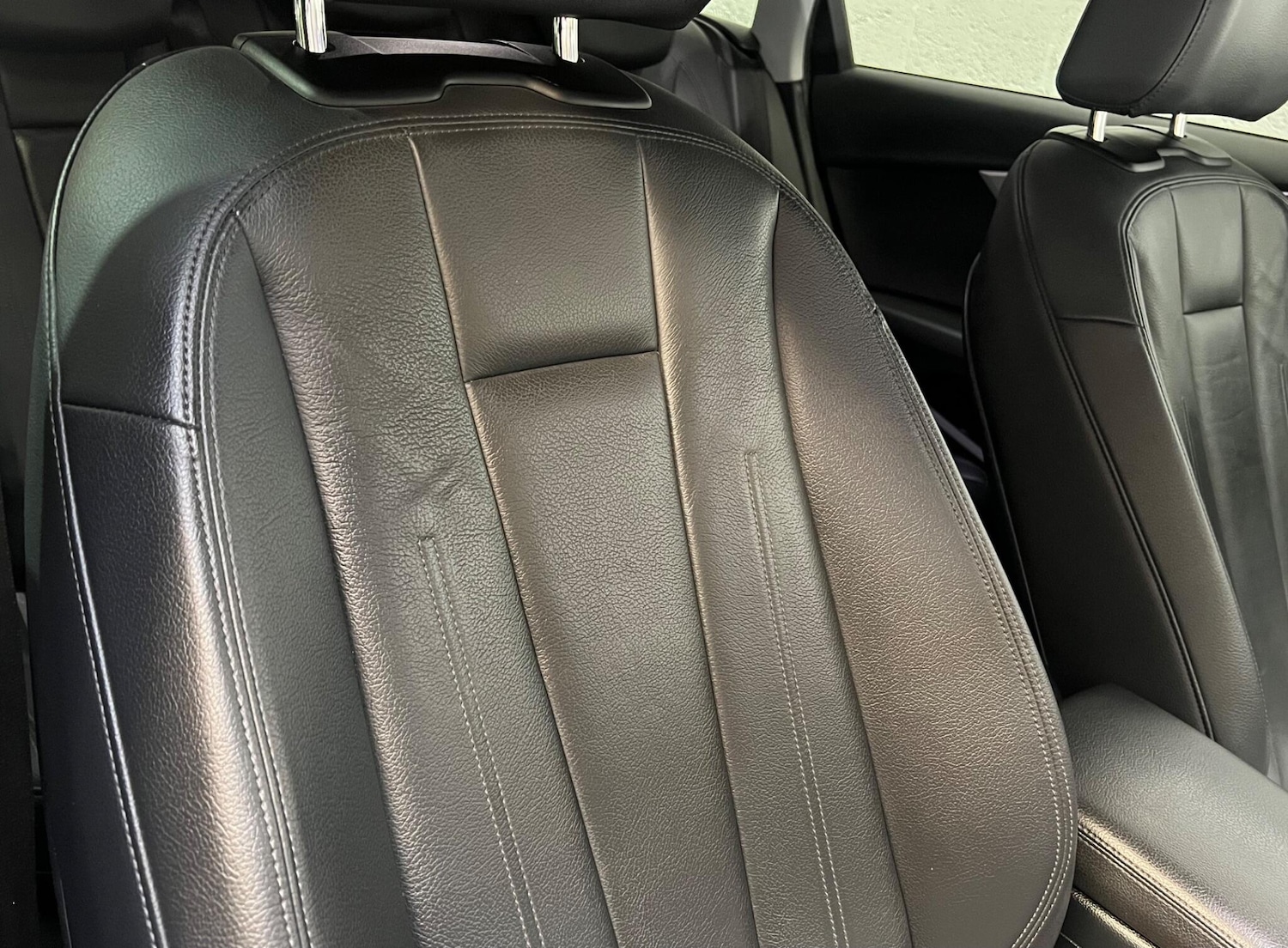 Used Audi A4 Avant 2019 for sale - 76041829: Photo 15