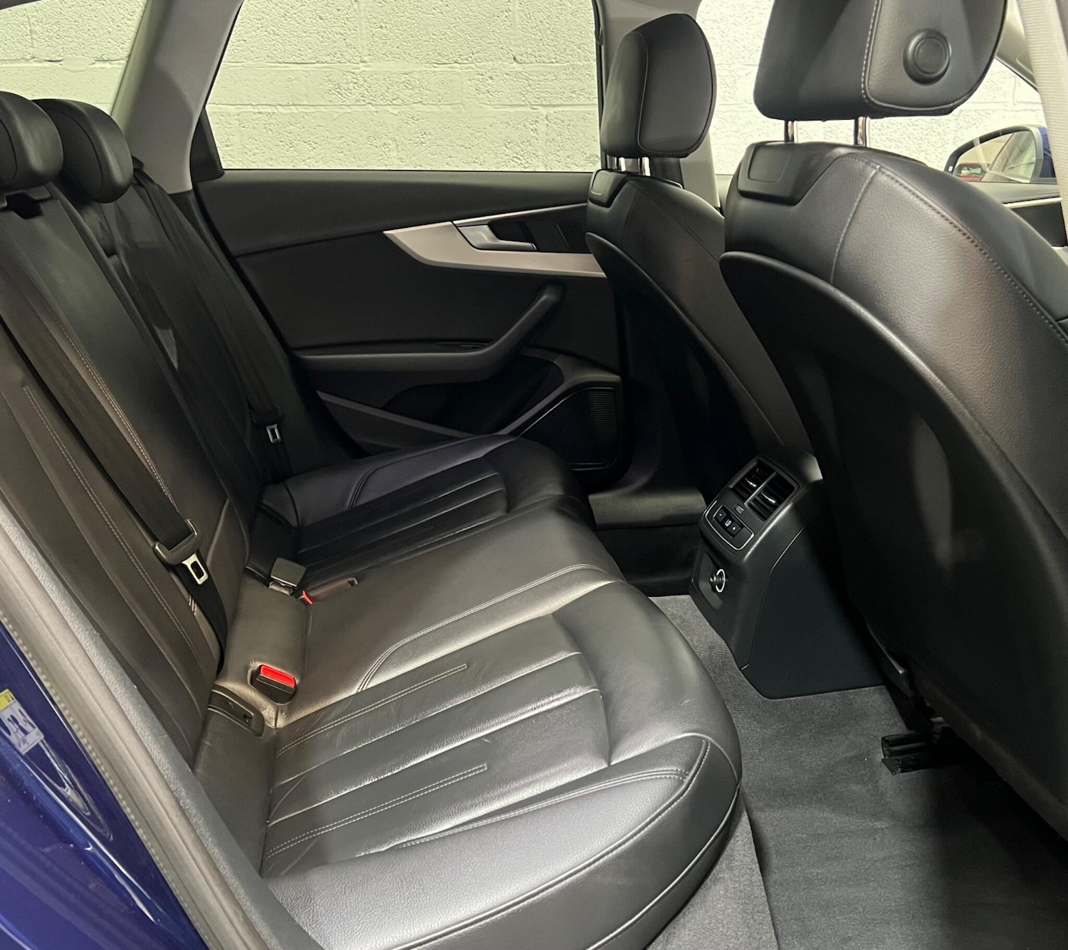 Used Audi A4 Avant 2019 for sale - 76041829: Photo 30