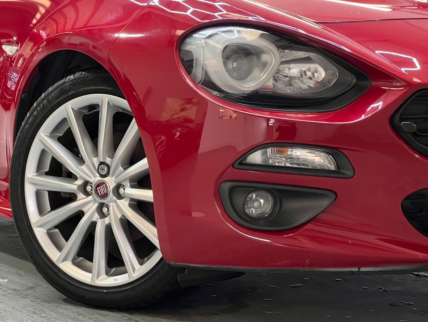 Used Fiat 124 Spider 2017 for sale - 77632951: Photo 16