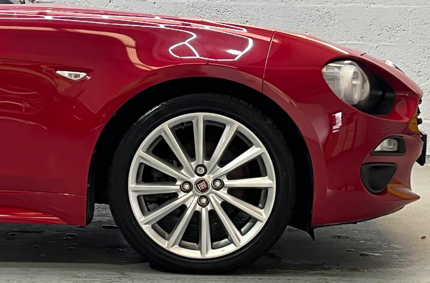 Used Fiat 124 Spider 2017 for sale - 77632951: Photo 17