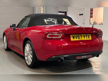 Used Fiat 124 Spider 2017 for sale - 77632951: Photo