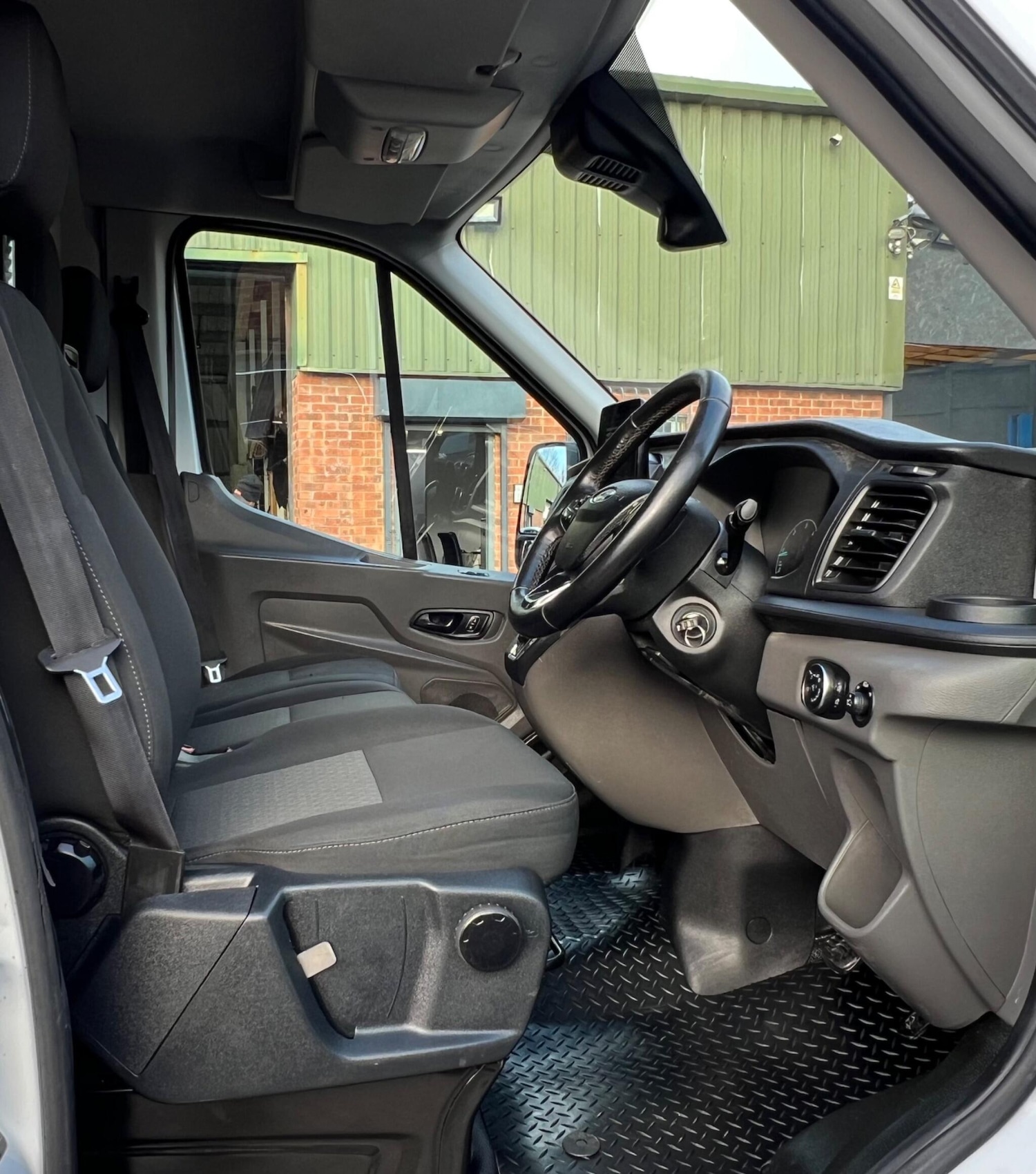 Used Ford Transit 2019 for sale - 77015371: Photo 8