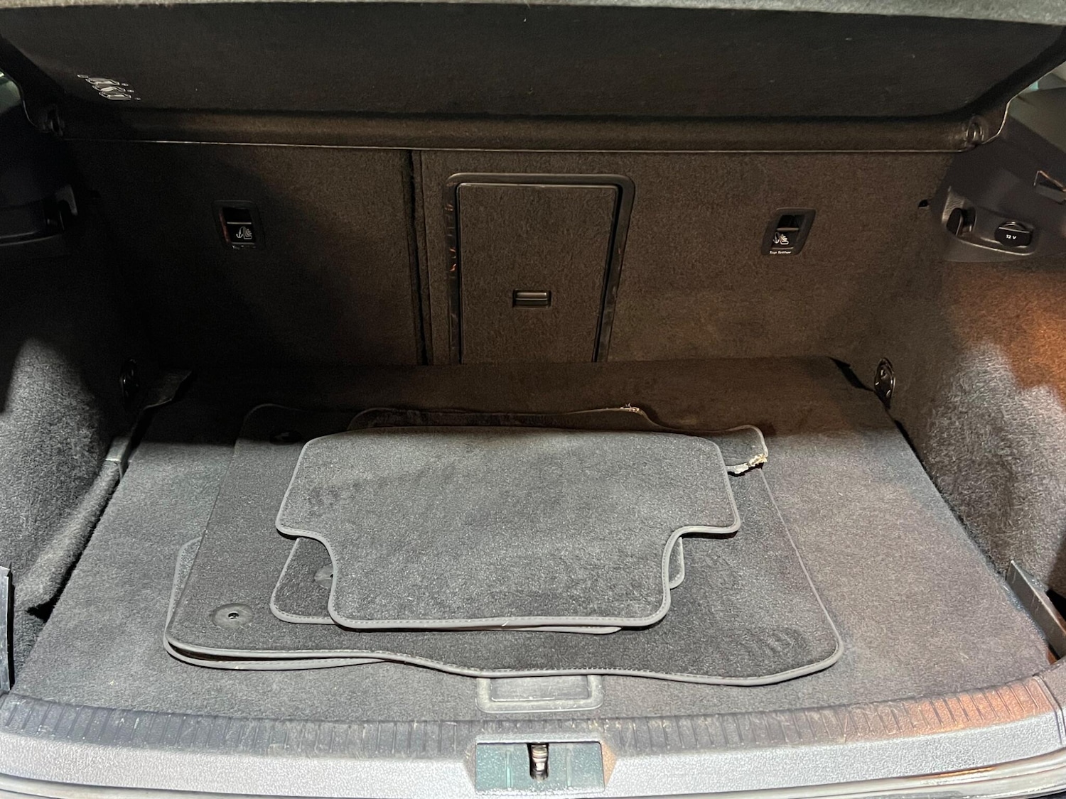 Used Volkswagen Golf 2017 for sale - 77793794: Photo 38