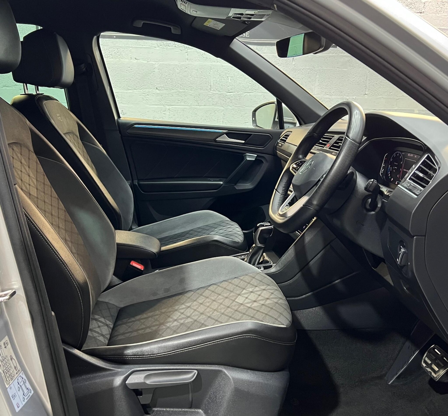 Used Volkswagen Tiguan 2021 for sale - 77081613: Photo 11