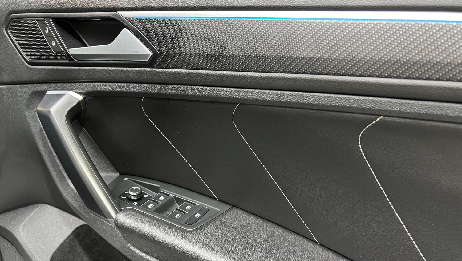 Used Volkswagen Tiguan 2021 for sale - 77081613: Photo 23