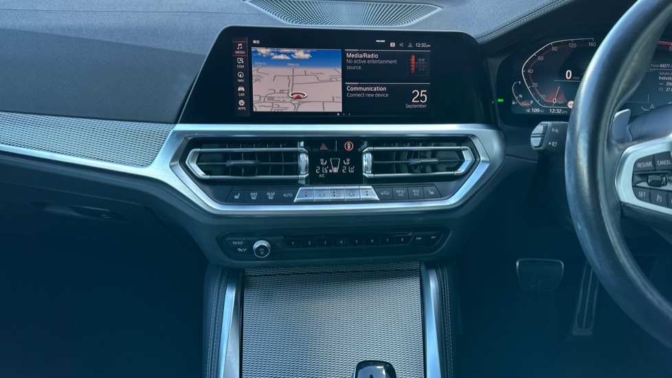 Used BMW 4 Series 2022 for sale - 76870641: Photo 12