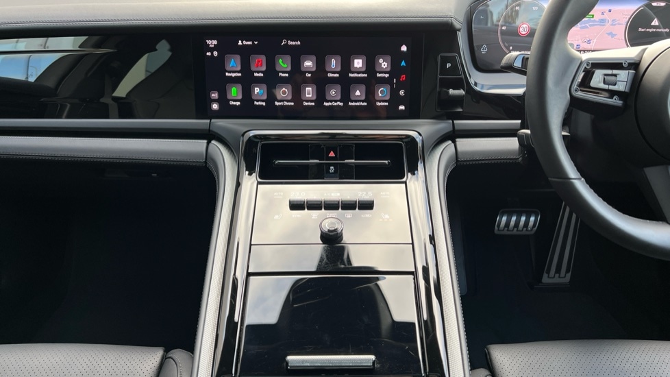 Used Porsche Panamera 2024 for sale - 76873708: Photo 12