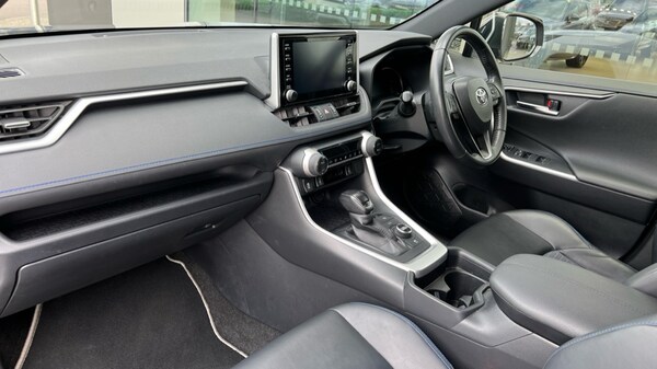 Used Toyota RAV4 2021 for sale - 75484161: Photo 10