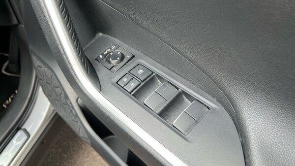 Used Toyota RAV4 2021 for sale - 75484161: Photo 31