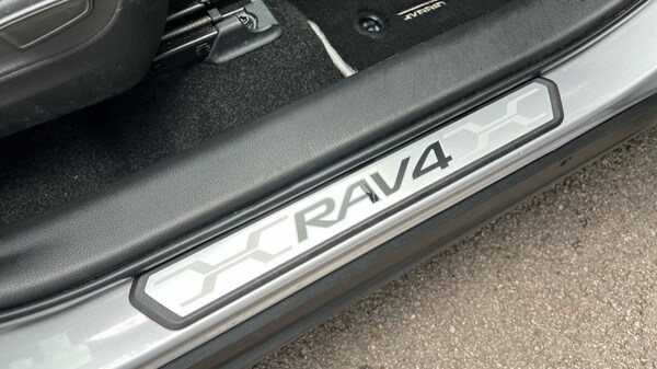 Used Toyota RAV4 2021 for sale - 75484161: Photo 37
