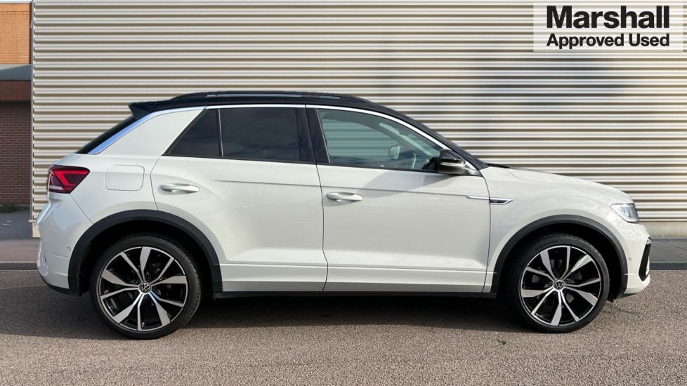 Used Volkswagen T-Roc 2023 for sale - 76575075: Photo 2