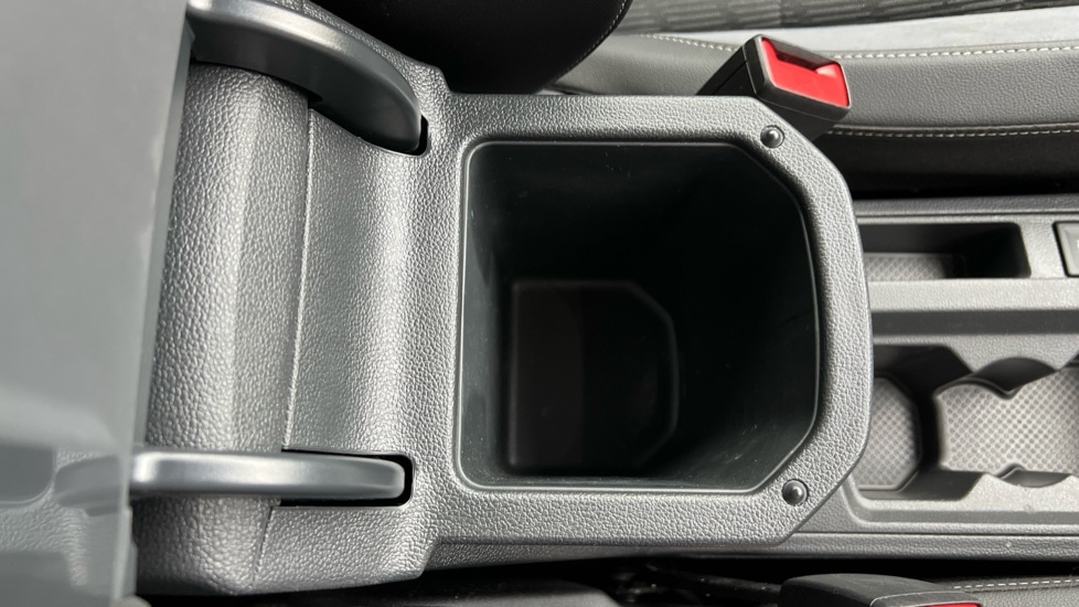 Used Volkswagen T-Roc 2023 for sale - 76575075: Photo 40