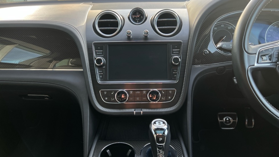 Used Bentley Bentayga 2019 for sale - 76941099: Photo 12