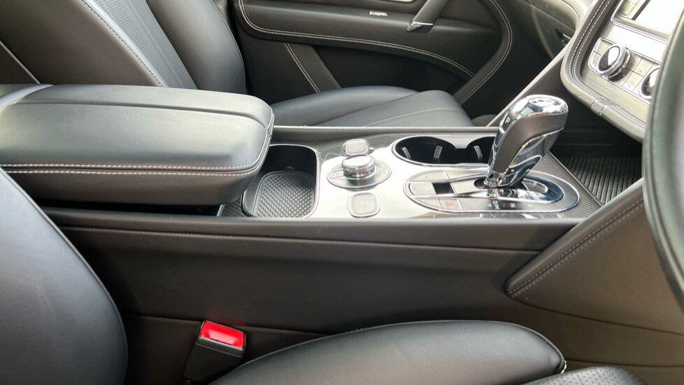 Used Bentley Bentayga 2019 for sale - 76941099: Photo 28