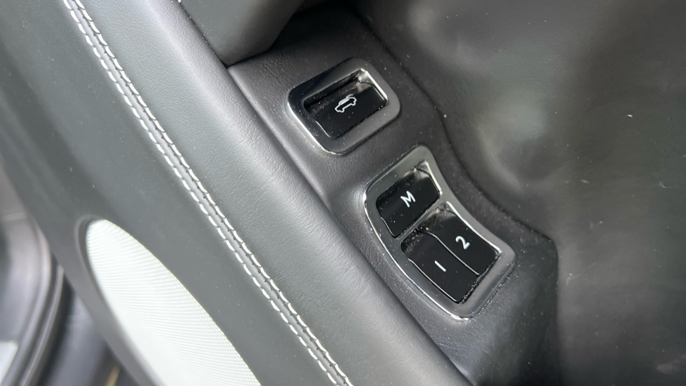 Used Bentley Bentayga 2019 for sale - 76941099: Photo 41