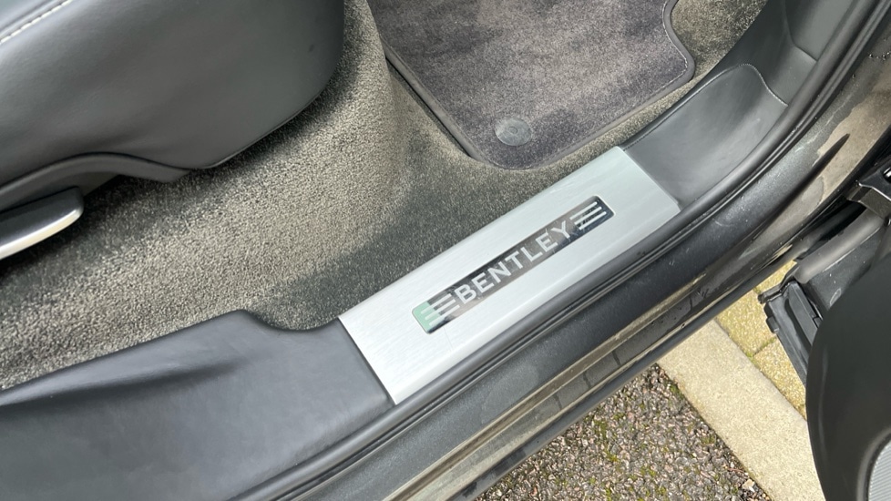 Used Bentley Bentayga 2019 for sale - 76941099: Photo 47