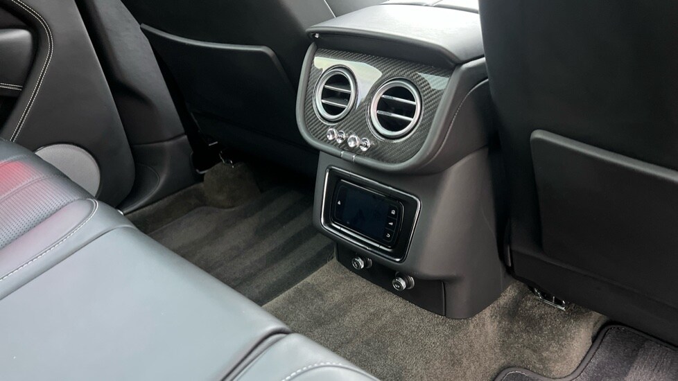 Used Bentley Bentayga 2019 for sale - 76941099: Photo 48