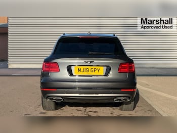 Used Bentley Bentayga 2019 for sale - 76941099: Photo