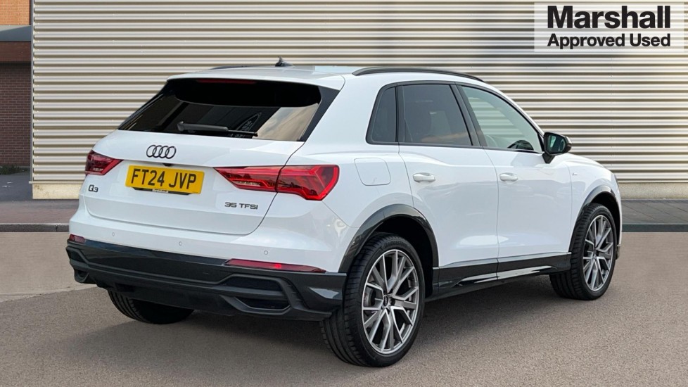 Used Audi Q3 2024 for sale - 76868956: Photo 3