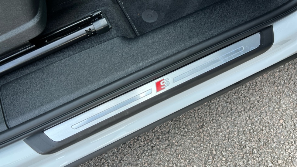 Used Audi Q3 2024 for sale - 76868956: Photo 37