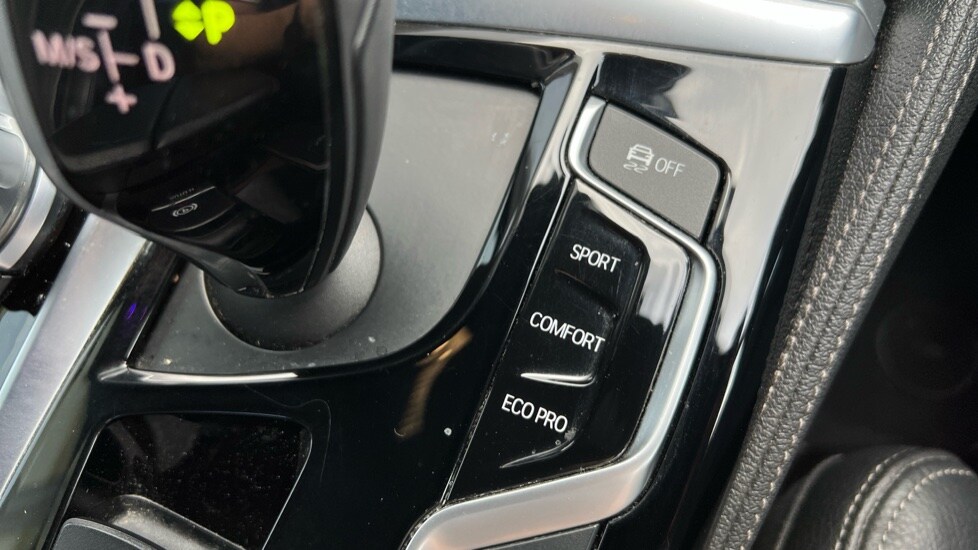 Used BMW 5 Series 2017 for sale - 76350725: Photo 39