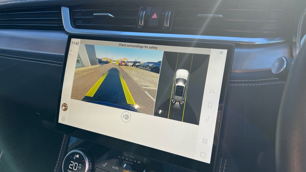 Used Jaguar F-Pace 2022 for sale - 76873744: Photo 12