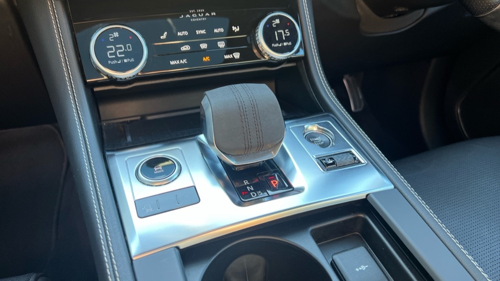 Used Jaguar F-Pace 2022 for sale - 76873744: Photo 13