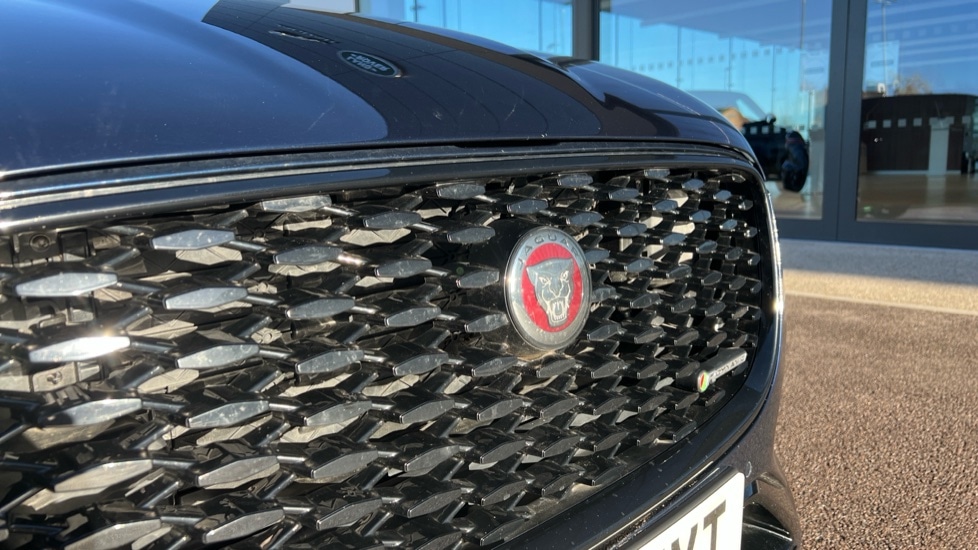 Used Jaguar F-Pace 2022 for sale - 76873744: Photo 23