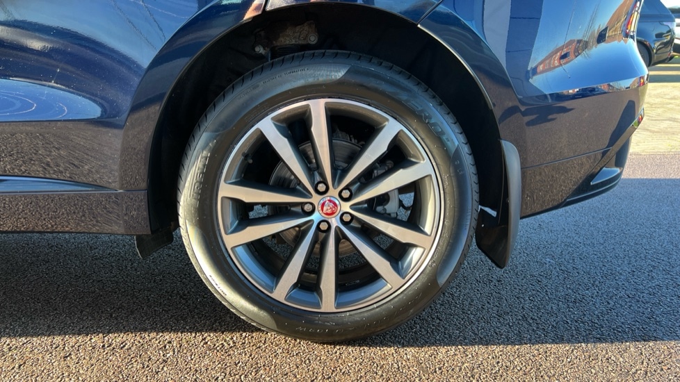 Used Jaguar F-Pace 2022 for sale - 76873744: Photo 27