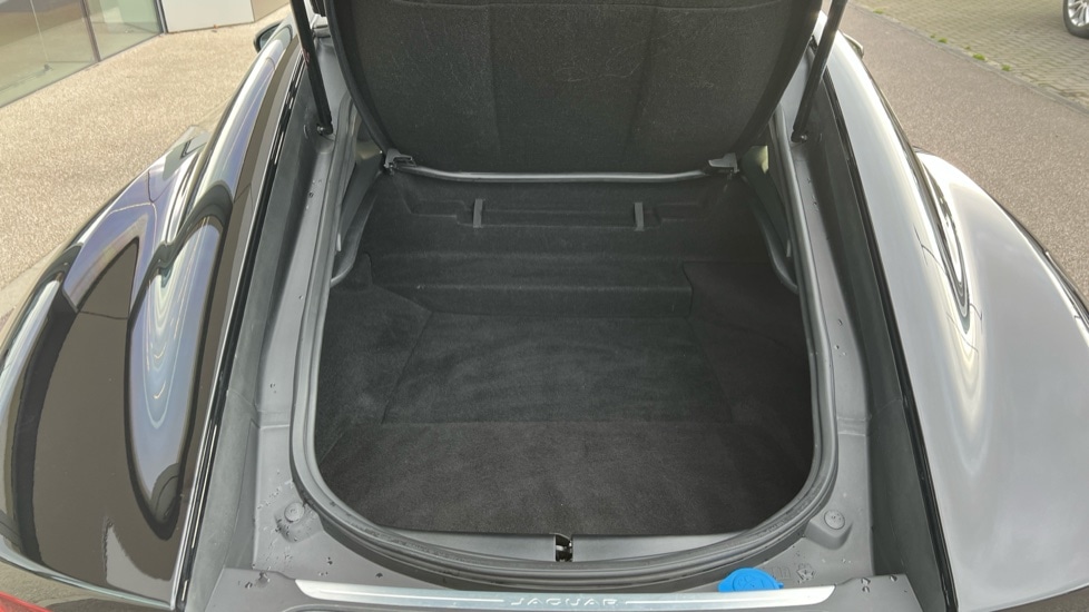 Used Jaguar F-Type 2020 for sale - 76589832: Photo 10