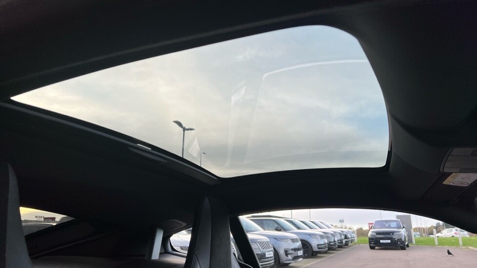 Used Jaguar F-Type 2020 for sale - 76589832: Photo 21