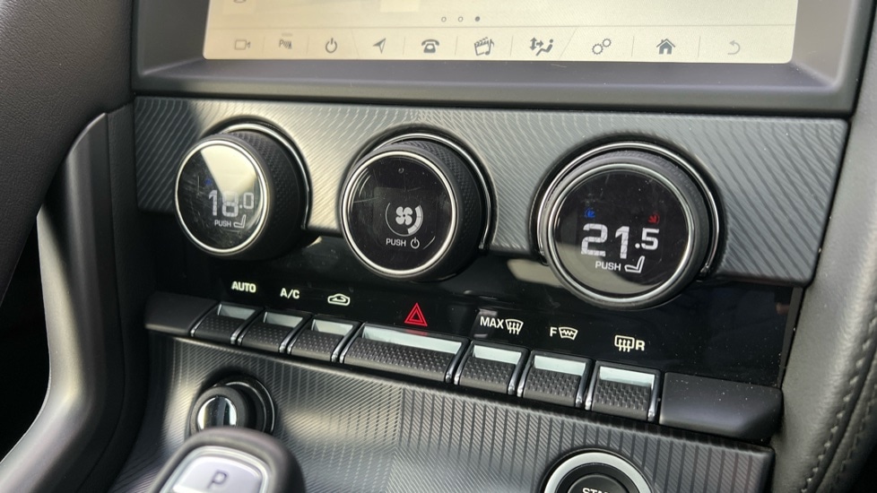 Used Jaguar F-Type 2020 for sale - 76589832: Photo 42