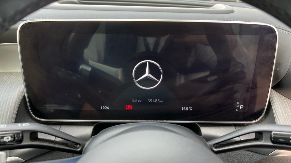 Used Mercedes-Benz GLC 2023 for sale - 76140088: Photo 13