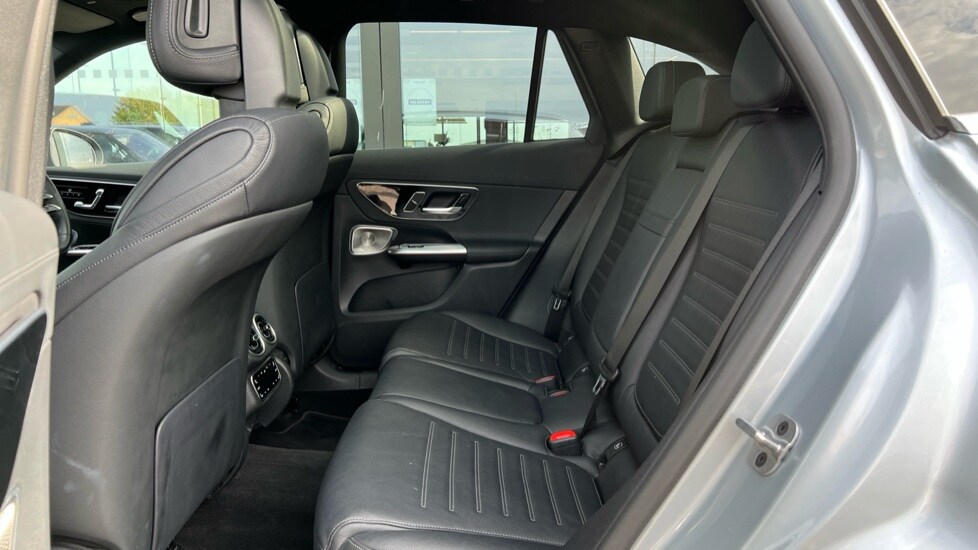 Used Mercedes-Benz GLC 2023 for sale - 76140088: Photo 14