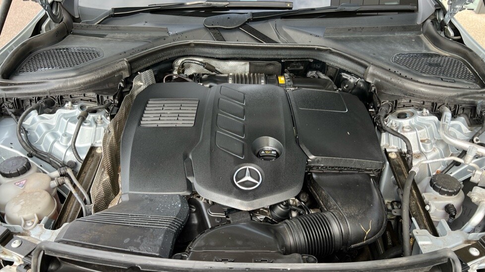 Used Mercedes-Benz GLC 2023 for sale - 76140088: Photo 16