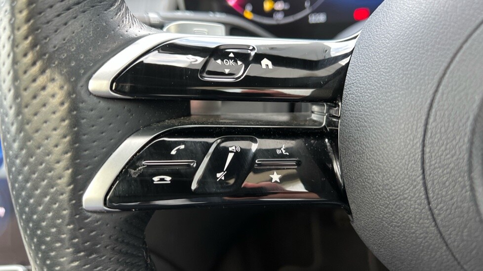 Used Mercedes-Benz GLC 2023 for sale - 76140088: Photo 23