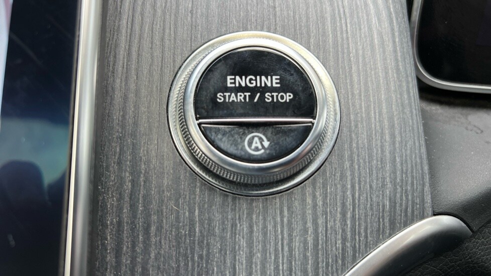 Used Mercedes-Benz GLC 2023 for sale - 76140088: Photo 41