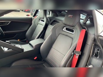 Used Jaguar F-Type 2019 for sale - 75735240: Photo