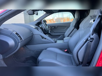 Used Jaguar F-Type 2024 for sale - 76640243: Photo