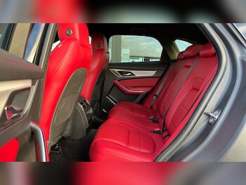 Used Jaguar F-Pace 2022 for sale - 76874300: Photo