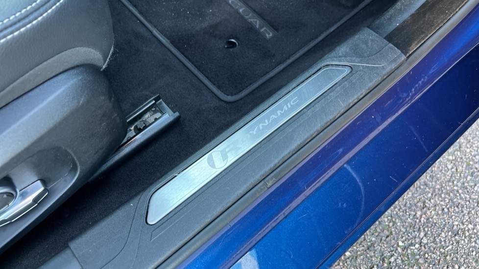 Used Jaguar XE 2021 for sale - 76872245: Photo 22