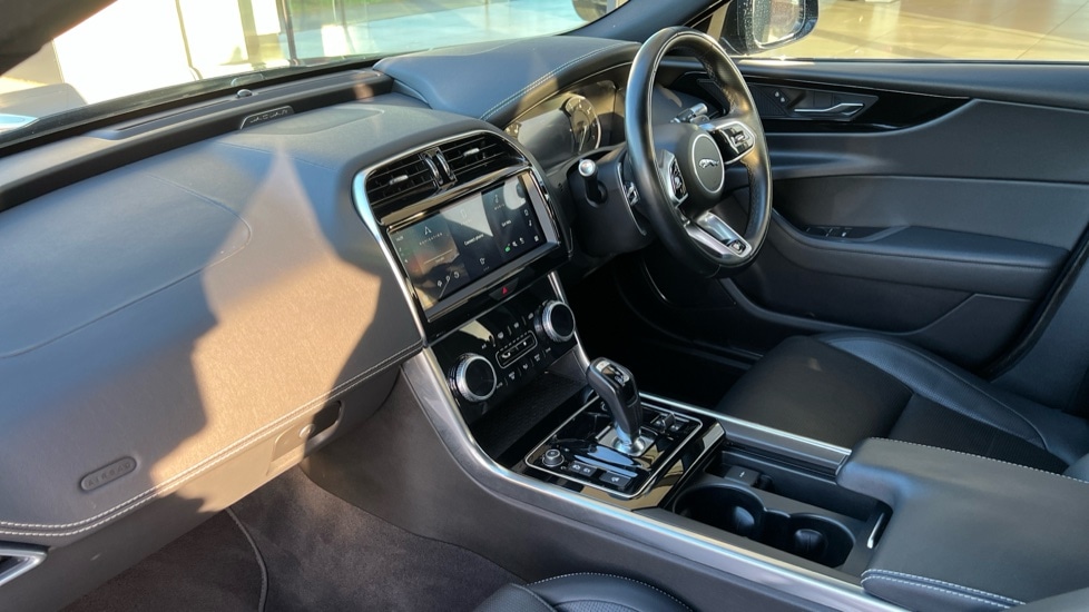 Used Jaguar XE 2021 for sale - 76872245: Photo 30