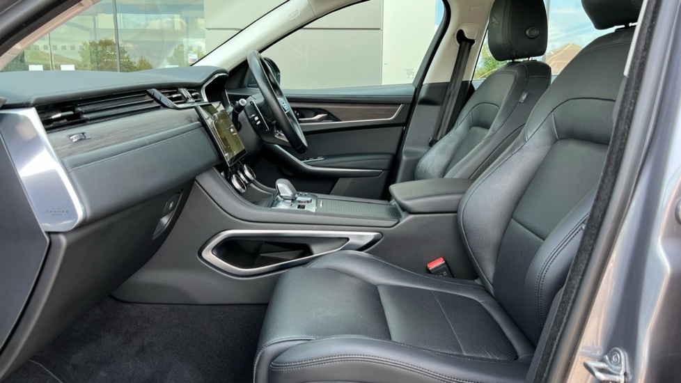 Used Jaguar F-Pace 2021 for sale - 76095889: Photo 3