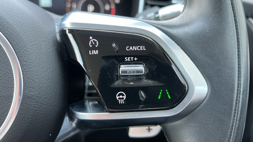 Used Jaguar F-Pace 2021 for sale - 76095889: Photo 36